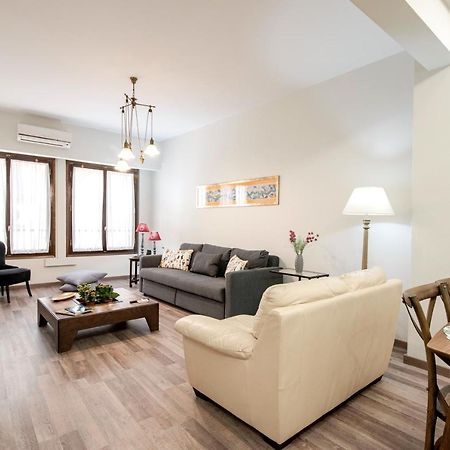 ¨Socrates¨ Traditional Apartment In The Center Of Athena Bagian luar foto